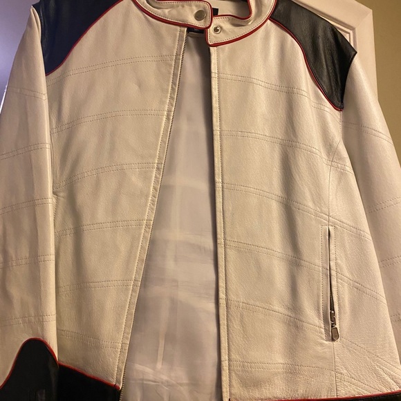 Leather jacket - Picture 5 of 6